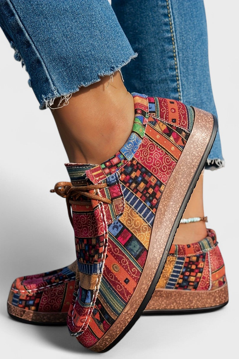 Hanna Rot Ethnisches Patchwork Lace-Up Plateau-Sneaker für Damen | Leichter Komfort Boho-Stil