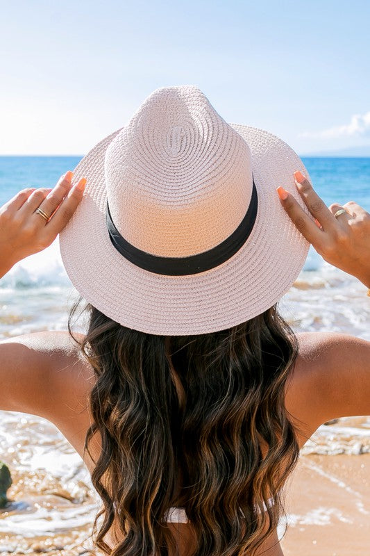 Regula Schwarz Geflochtener Fedora Strohhut für Damen | Sonnenhut mit schwarzem Band Sommer Strand - Einheitsgrösse