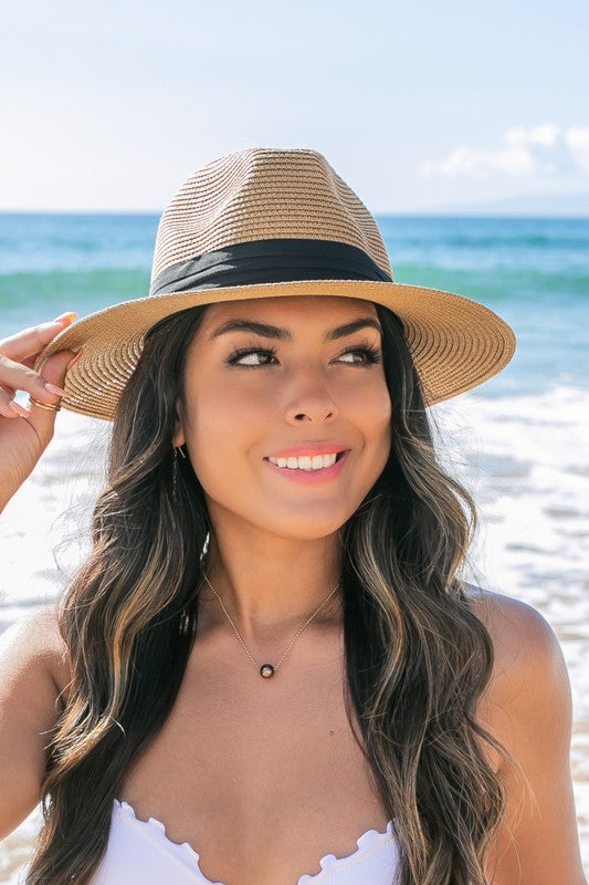 Regula Schwarz Geflochtener Fedora Strohhut für Damen | Sonnenhut mit schwarzem Band Sommer Strand - Einheitsgrösse