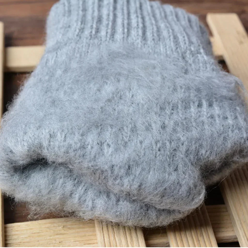 Hildegard Schwarz Gestrickte Touchscreen-Handschuhe für Damen | Warm Winter Strick - Einheitsgrösse