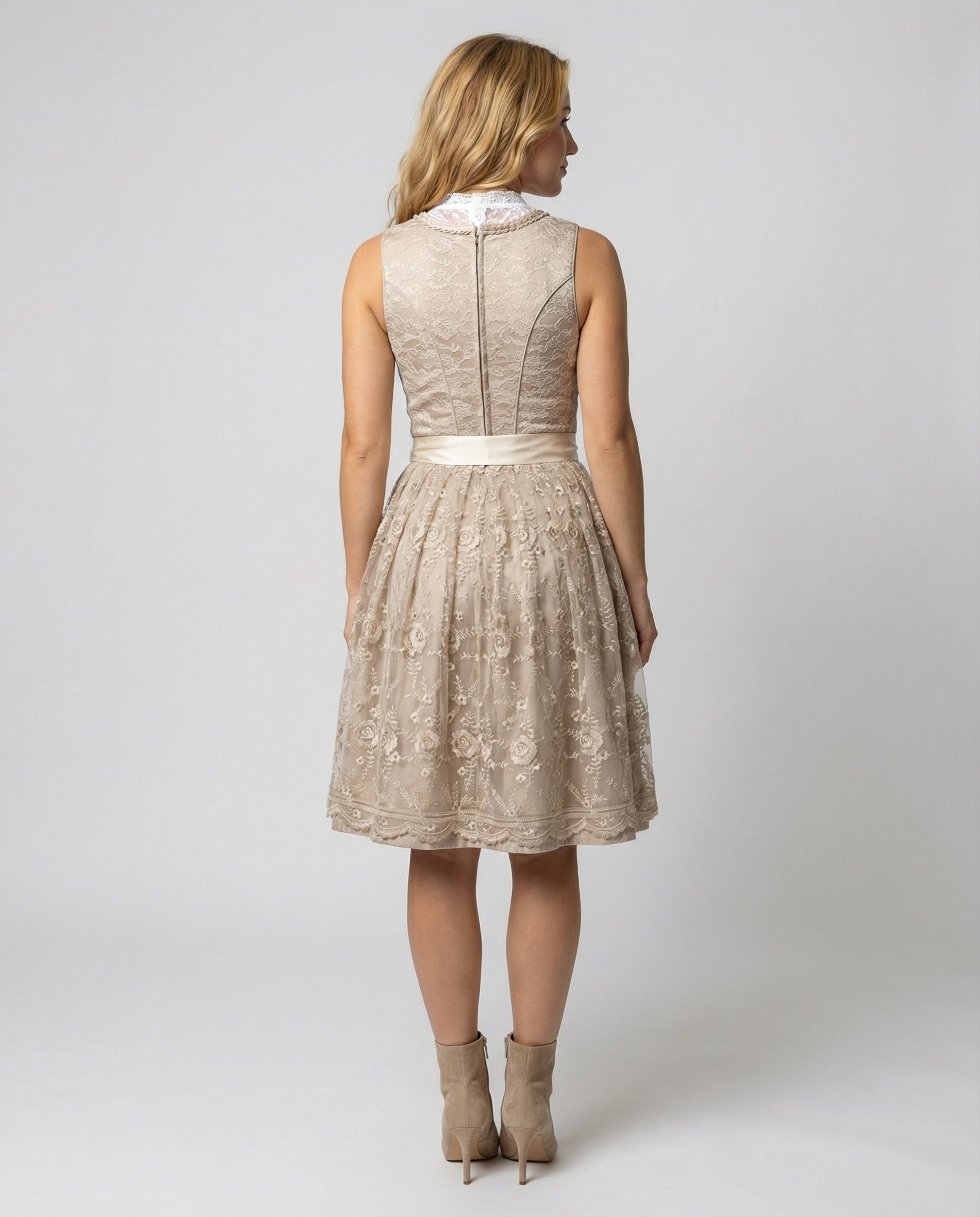 Ida Beige Geblümtes Spitzen-Dirndlkleid mit Spitzenbluse für Damen | Tracht Oktoberfest Festlich - S/M/L/XL/2XL/3XL/4XL/5XL
