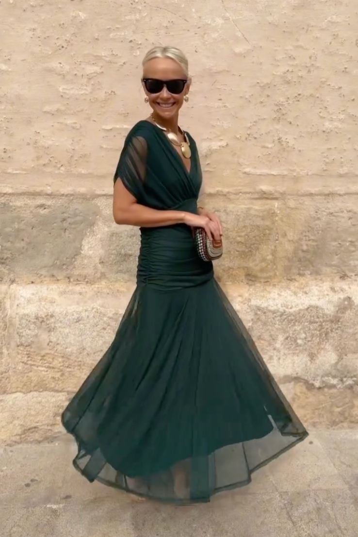 Sonja Smaragdgrün V-Ausschnitt Chiffon Maxikleid für Damen | Elegante Abendmode | Party und Hochzeit | Fliessende Silhouette - 8/10-22/24