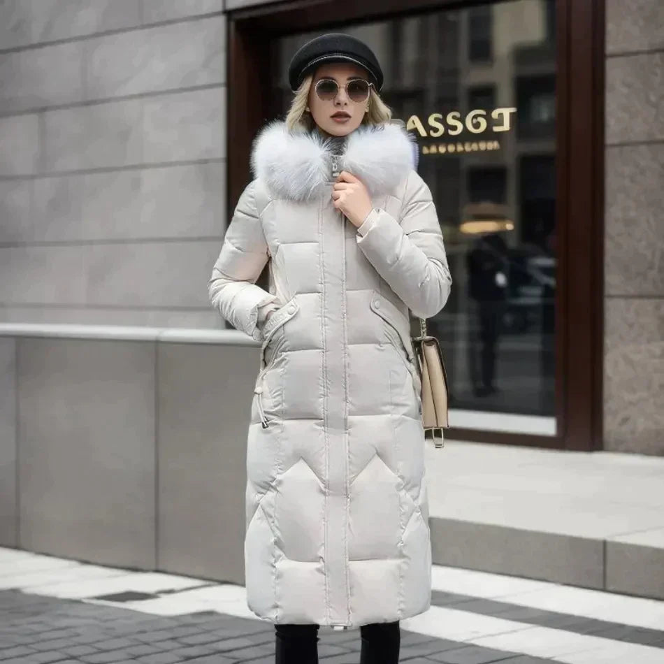 Nadine Weiss Langer Stepp-Wintermantel mit Kunstfell-Kapuze für Damen | Isoliert Maxi Winter Stil - S/M/L/XL/2XL/3XL/4XL