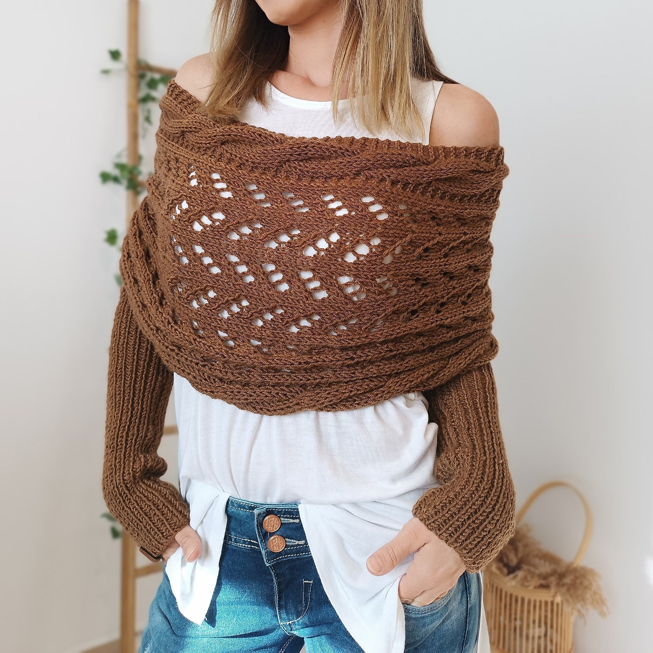 Vreni Hellgrau Gestrickter Schulterüberwurf mit Ärmeln und Lochmuster für Damen | Boho Casual Stil - S/M/L/XL
