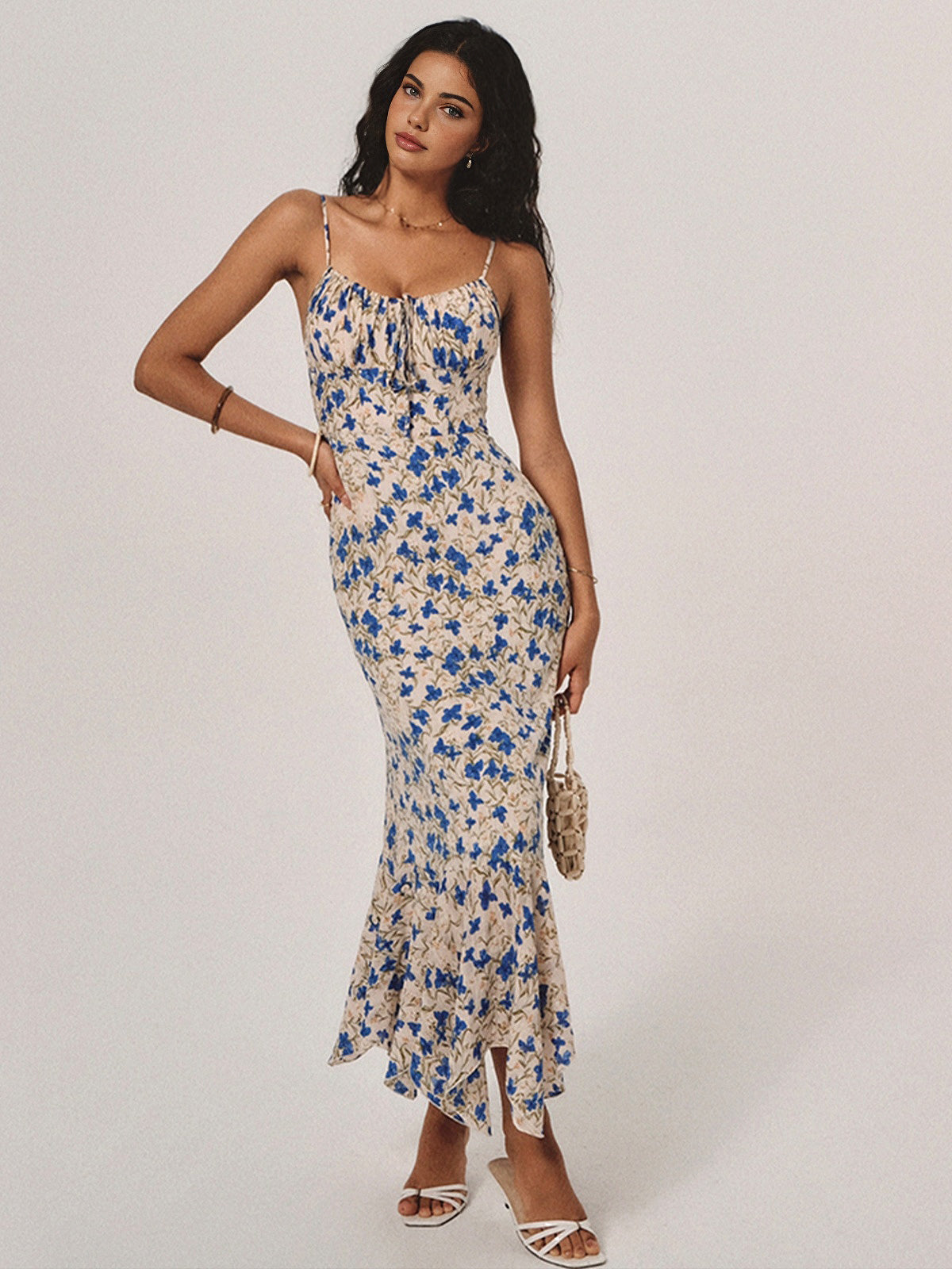 Ava Damen Maxikleid | Floral Print mit Binderdetail 2