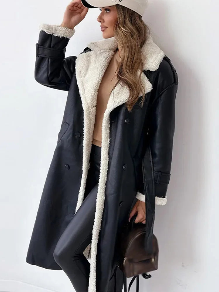 Adele Schwarz Langer Leder-Optik Mantel mit Sherpa-Futter für Damen | Winter Casual Stil - S/M/L/XL