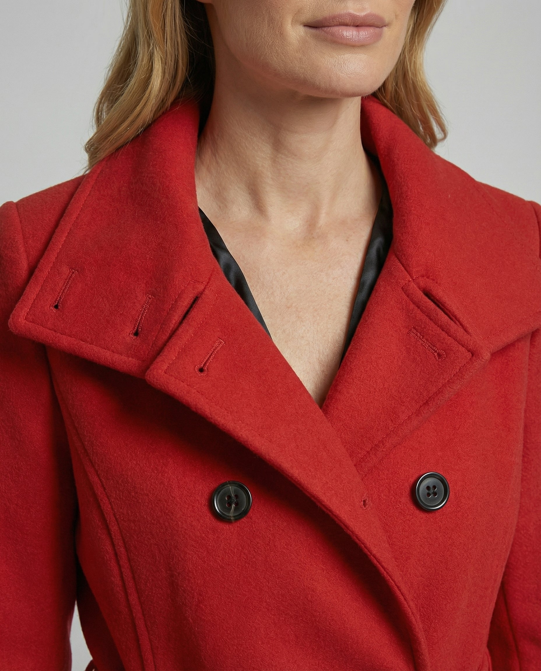 Erika Rot Eleganter Doppelreihiger Trenchcoat für Damen | Klassischer Schnitt mit Gürtel Winter - XS/S/M/L/XL