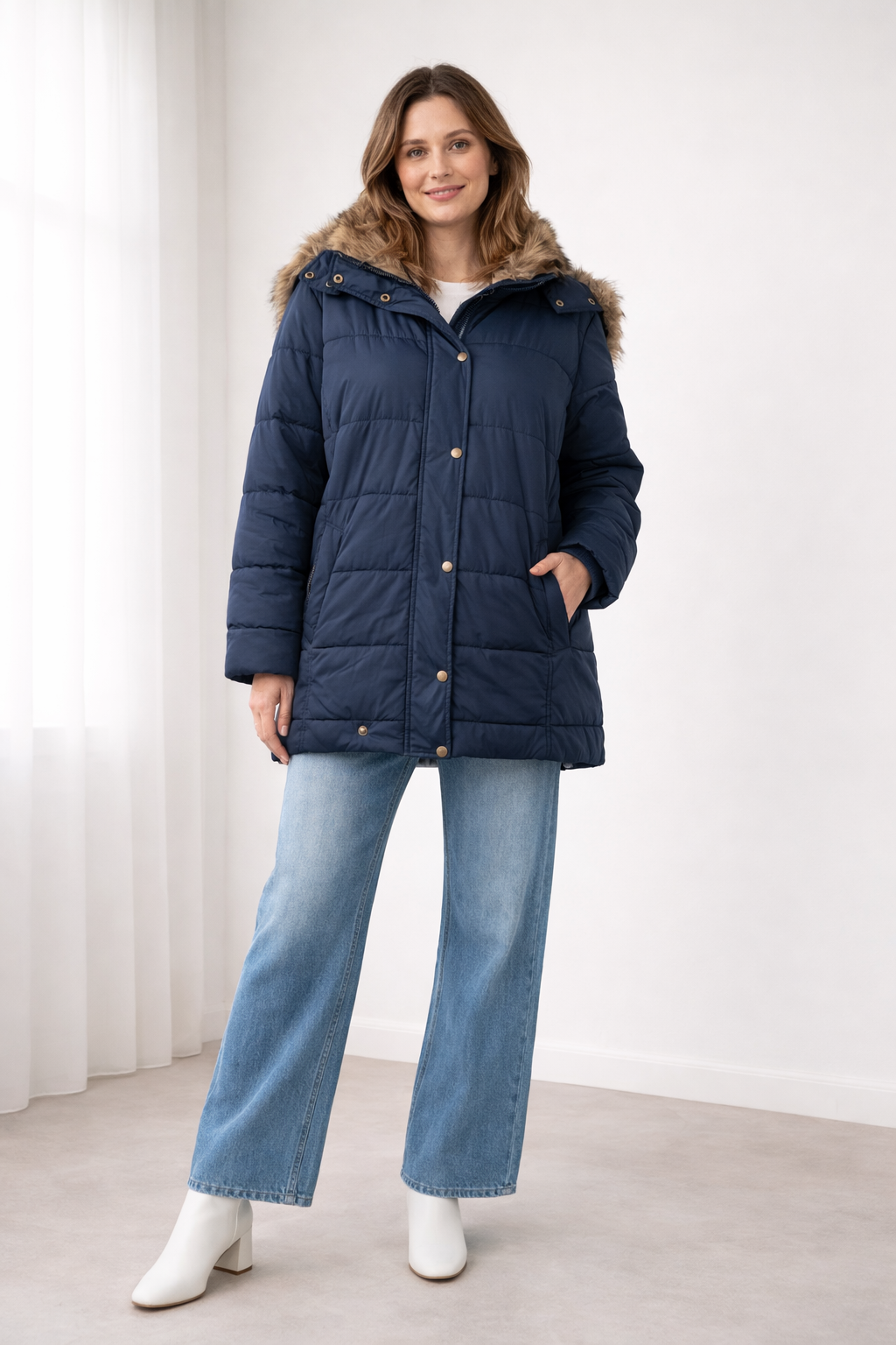 Waltraud Schwarz Gesteppte Oversized Winterjacke mit Kapuze für Damen | Kunstfell-Besatz Casual Winter - S/M/L/XL/2XL/3XL/4XL/5XL