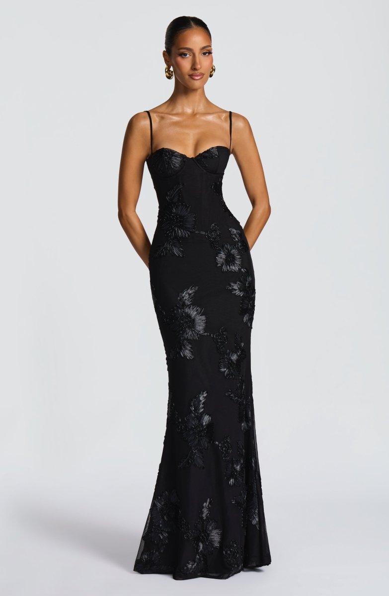Fiona Figurbetontes Maxi Kleid | Spitze und Offener Rücken 0
