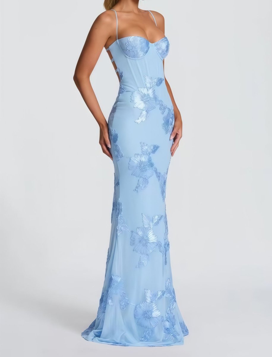 Fiona Figurbetontes Maxi Kleid | Spitze und Offener Rücken 9