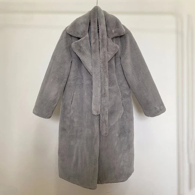 Doris Schwarz Oversized Langer Kunstfell-Mantel für Damen | Breiter Kragen Gürtel Winter Stil - S/M/L/XL/2XL
