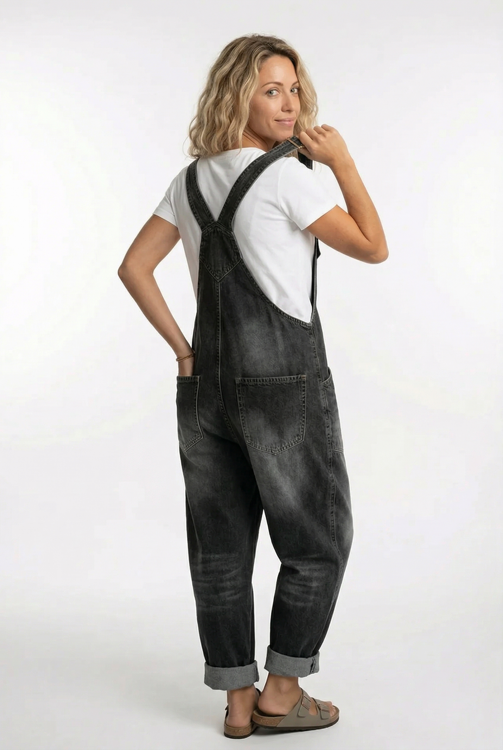 Nora Damen Jeansoverall | Verstellbare Träger, Weicher Denim 3