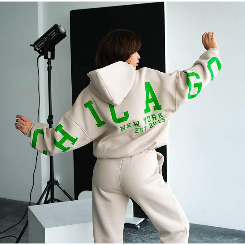 Monika Dunkelgrau Oversized Zweiteiler mit Kapuze und Letter-Print für Damen | Casual Jogginganzug - S/M/L