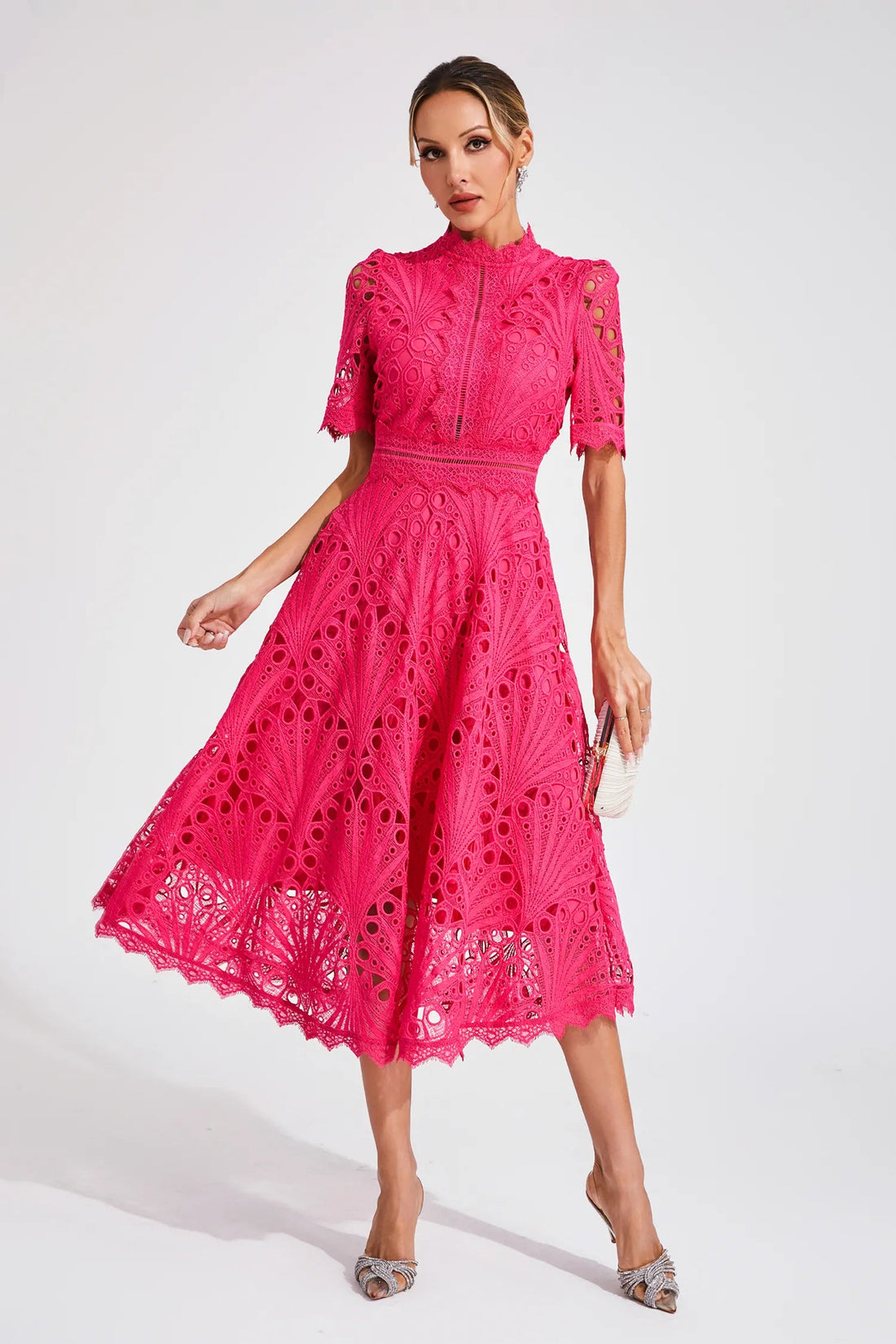 Pia Damen Midi Kleid | Spitzenmuster, Strukturierte Silhouette 0