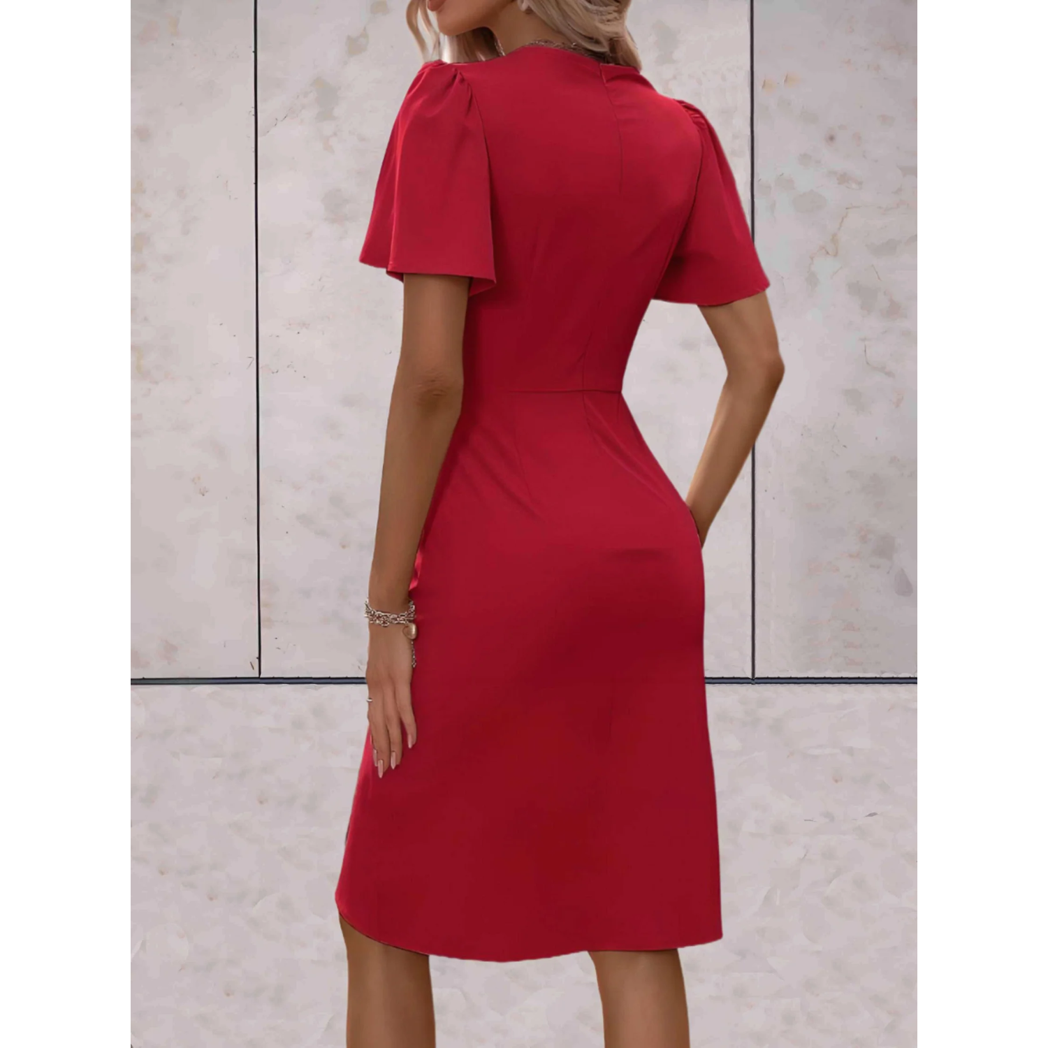 Rosa Damen Wickelkleid | V-Ausschnitt mit Flatterärmeln 2