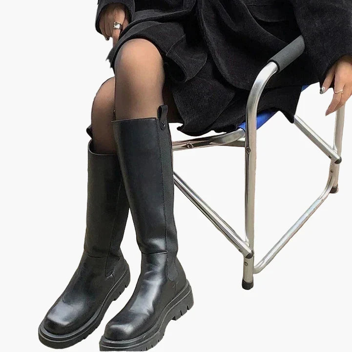 Margrit Schwarz Kniehohe Stiefel in Leder-Optik für Damen | Profilsohle Herbst Winter - EU 35/36/37/38/39/40