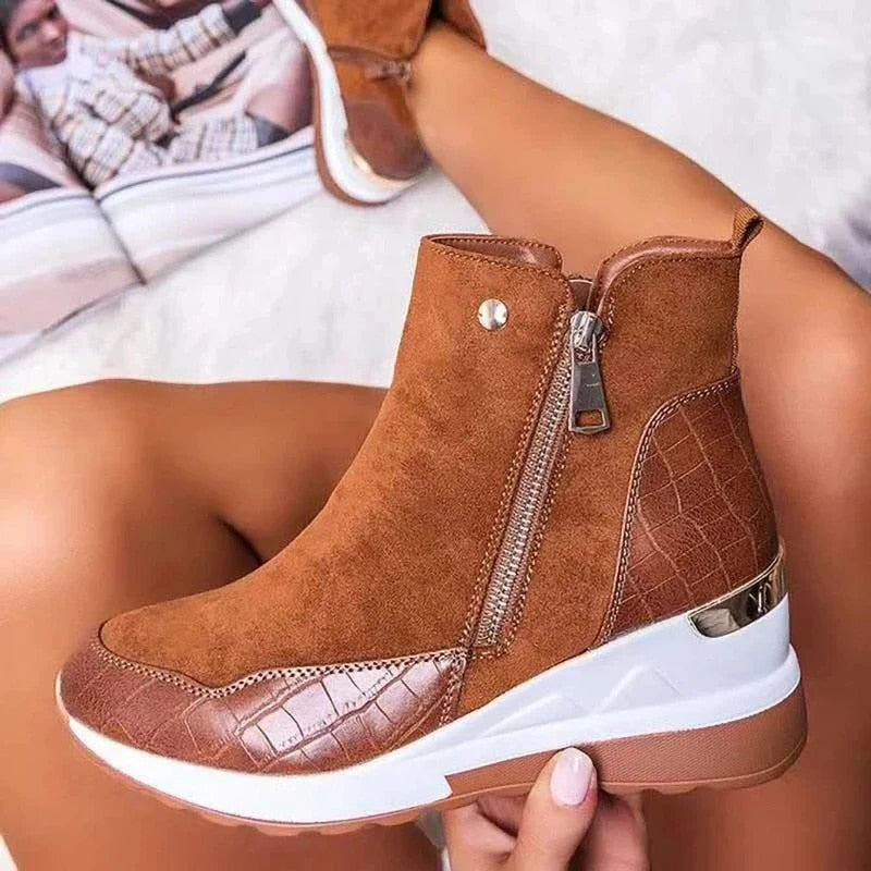 Vroni Beige Keil-Stiefelette mit Reissverschluss für Damen | Leichte Keilsohle Casual Fit | Herbst - 35-43