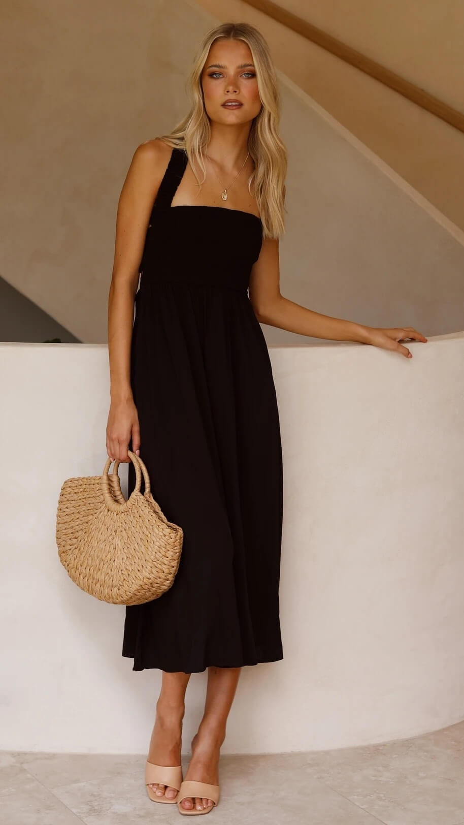 Monika Schwarz Smocked Square-Neck Midi Kleid für Damen | Eleganter A-Linien-Schnitt | Mit Taschen - S-XL