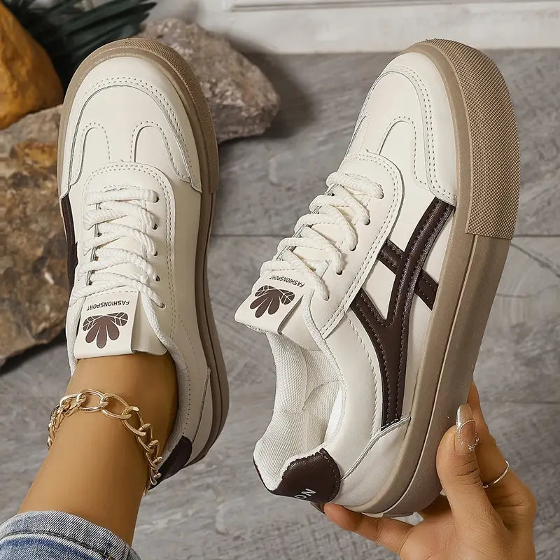 Elisabeth Blau Weisse Platform Sneakers für Damen | Gedämpfte Sohle Sportlicher Stil | Alltag und Freizeit