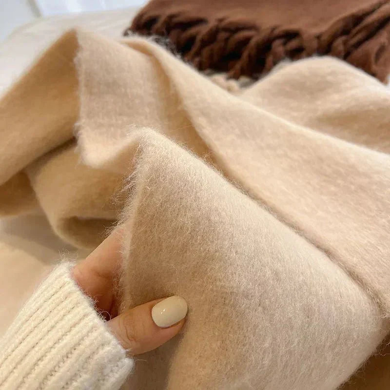 Heidi Beige Weicher Winterschal mit Fransen für Damen | Kaschmir-Optik Klassisch Elegant - Einheitsgrösse