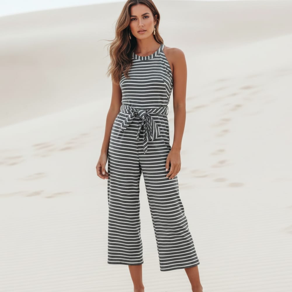 Nadine Schwarz Gestreifter Halter Culotte-Jumpsuit für Damen | Luftig weiter Schnitt | Sommerurlaub und Alltag - S/M/L/XL
