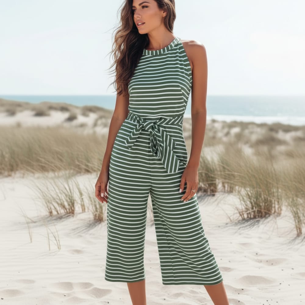 Nadine Schwarz Gestreifter Halter Culotte-Jumpsuit für Damen | Luftig weiter Schnitt | Sommerurlaub und Alltag - S/M/L/XL