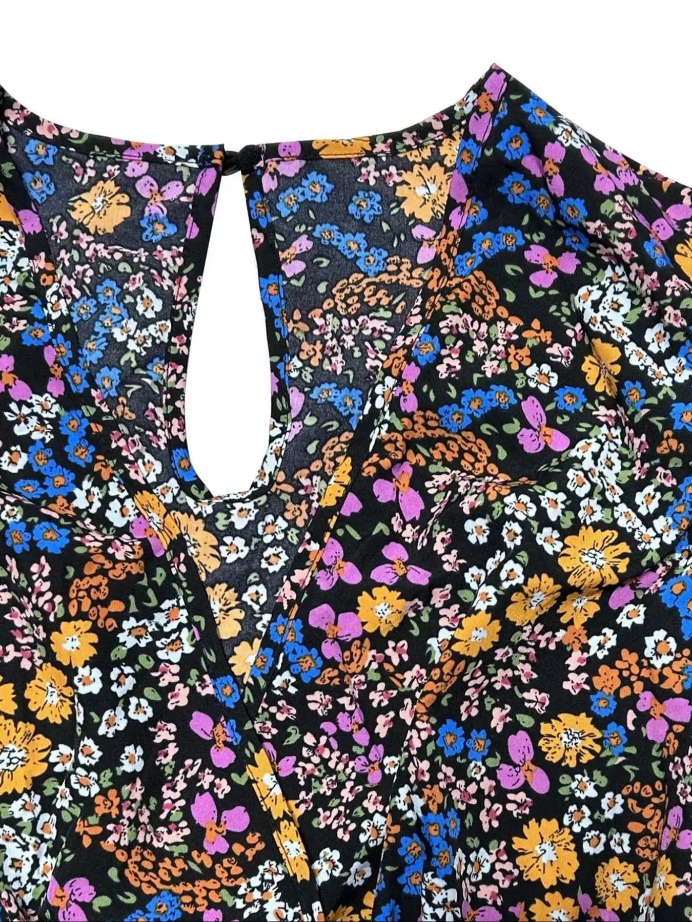 Ursula Schwarz Geblümter V-Ausschnitt Volant-Jumpsuit für Damen | Figurbetonender Sommerfit - XL/1XL/2XL/3XL/4XL
